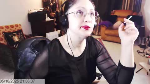 Empress online show from 5, 10, 2025