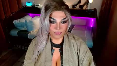 Snapshot of imurwildtruequeen chatting on 3, 7, 2026 QUEEN MADI online show from 3, 7, 2026
