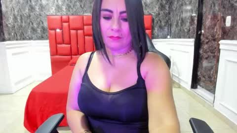 Karina online show from 11, 10, 2025