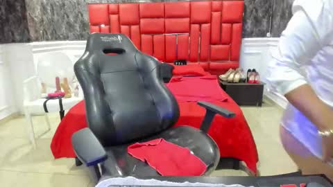 Karina online show from 7, 11, 2025