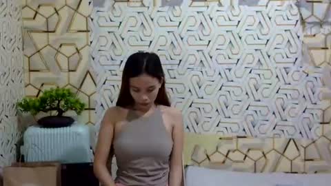 Snapshot of imyourgirl_vanessa26 chatting on 23, 7, 2026 Im sad because im lonely wish help me here online show from 23, 7, 2026