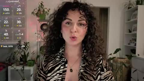 Snapshot of inakush chatting on 5, 6, 2026 Ina Kush online show from 5, 6, 2026