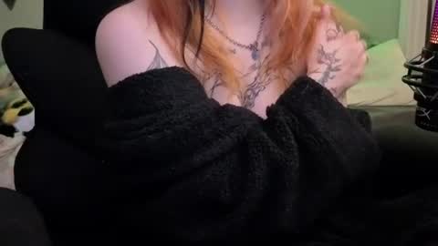 Snapshot of inarafoxxx chatting on 11, 7, 2026 Inarafoxx online show from 11, 7, 2026