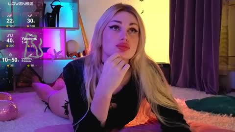  Dina  Help me reach 100 likes  online show from 2, 4, 2026