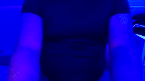 Inchesofhappiness7 online show from 23, 11, 2025