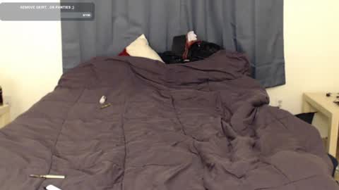 Snapshot of incubussy_x chatting on 5, 2, 2025 Incubussy X online show from 5, 2, 2025
