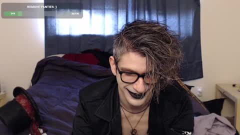 Snapshot of incubussy_x chatting on 12, 2, 2025 Incubussy X online show from 12, 2, 2025