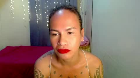 Snapshot of indaypakay_ts chatting on 12, 12, 2024 Pakay online show from 12, 12, 2024