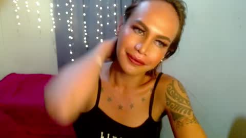Snapshot of indaypakay_ts chatting on 22, 1, 2025 Pakay online show from 22, 1, 2025