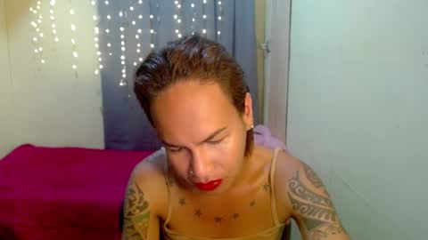 Snapshot of indaypakay_ts chatting on 2, 2, 2025 Pakay online show from 2, 2, 2025