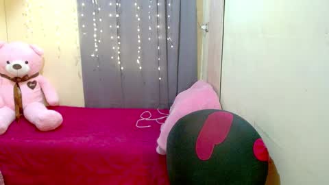 Snapshot of indaypakay_ts chatting on 7, 2, 2025 Pakay online show from 7, 2, 2025