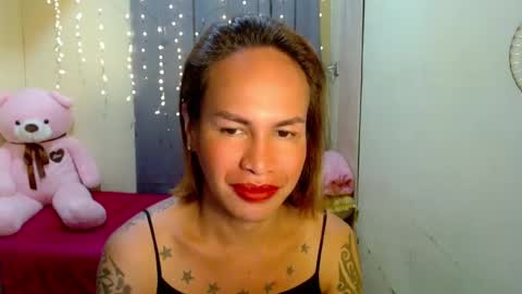 Snapshot of indaypakay_ts chatting on 19, 2, 2025 Pakay online show from 19, 2, 2025