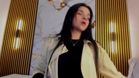 Indi Catalina online show from 9, 2, 2026