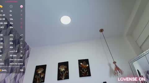 LITTLE AINHOA  online show from 31, 12, 2024