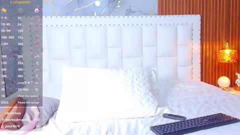 LITTLE AINHOA  online show from 13, 2, 2025