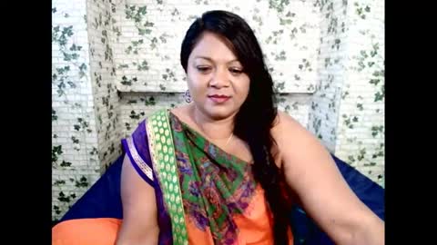 Snapshot of indiandelia chatting on 13, 1, 2025 indiandelia online show from 13, 1, 2025