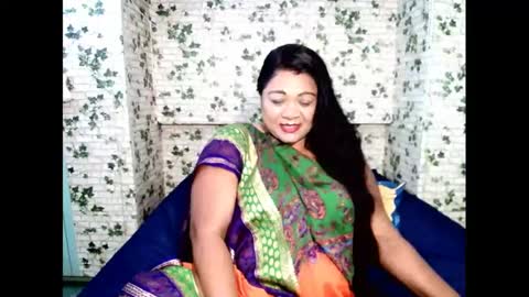 Snapshot of indiandelia chatting on 15, 1, 2025 indiandelia online show from 15, 1, 2025
