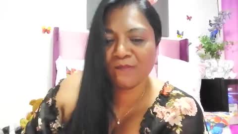 Snapshot of indiandelia chatting on 23, 1, 2025 indiandelia online show from 23, 1, 2025