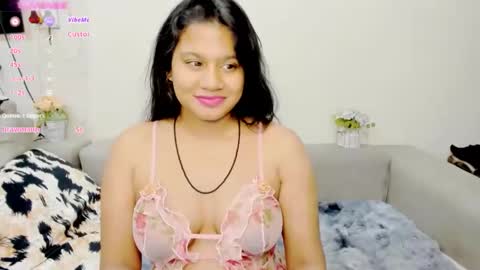 PARADISEQUEEN online show from 20, 1, 2025