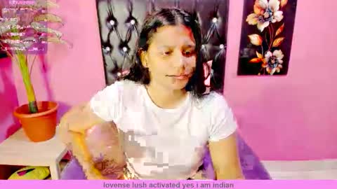 PARADISEQUEEN online show from 7, 4, 2026