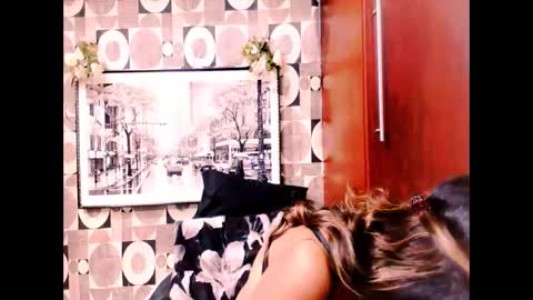 indianhoneyx online show from 8, 3, 2026