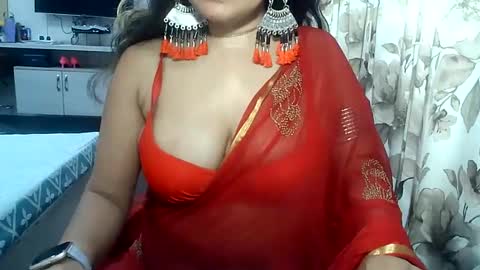 Snapshot of indianrads9 chatting on 4, 2, 2025 Radha online show from 4, 2, 2025