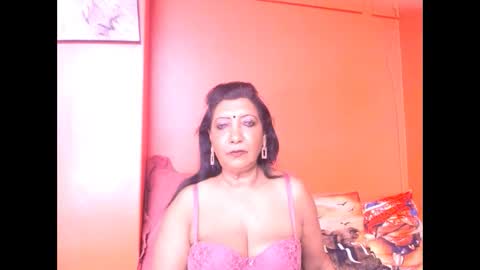 indiansarika65 online show from 2, 11, 2025