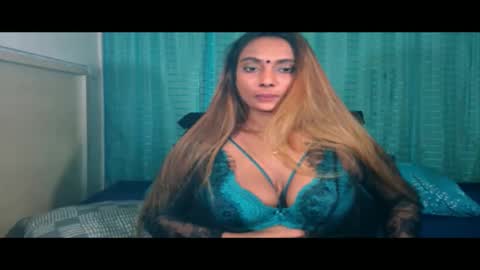Snapshot of indiansecretlove20 chatting on 8, 5, 2026 goddess online show from 8, 5, 2026