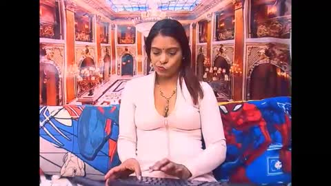 indiansexyass4u2luv online show from 16, 11, 2025