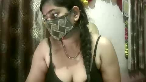 indiansexyqueen online show from 22, 12, 2025
