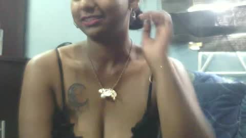 Snapshot of indiantina01 chatting on 2, 12, 2024 tina online show from 2, 12, 2024