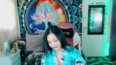 Snapshot of indica_me chatting on 30, 9, 2025 indica_me online show from 30, 9, 2025
