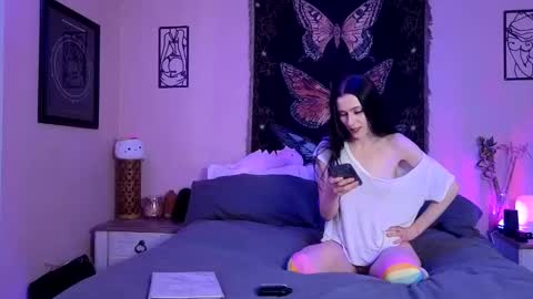 Indigo Bay online show from 11, 3, 2026