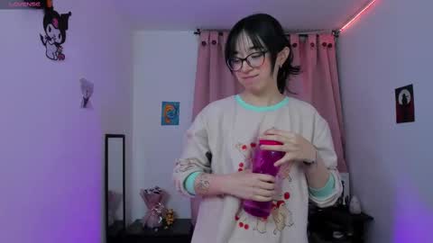 Snapshot of indra_cam chatting on 8, 3, 2025 Diana online show from 8, 3, 2025