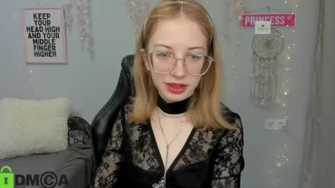 Mia online show from 28, 3, 2026