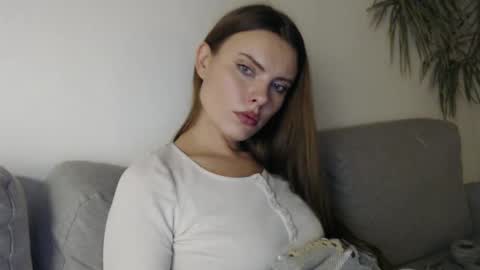 Snapshot of infinitiq45 chatting on 2, 12, 2024 Sweet girl online show from 2, 12, 2024