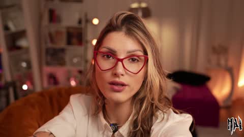 Snapshot of informal_ chatting on 25, 2, 2026 MAL --- online show from 25, 2, 2026