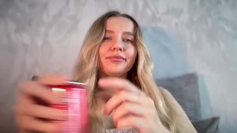 iniva05 online show from 16, 4, 2026