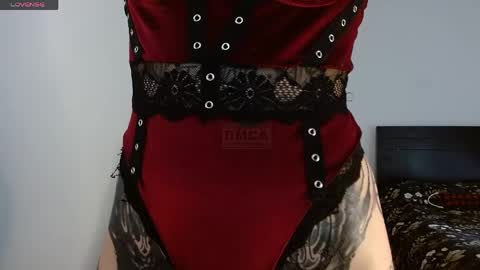 Snapshot of inked_val chatting on 20, 5, 2026 Valerie online show from 20, 5, 2026