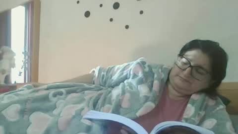 inna46_ online show from 14, 12, 2025