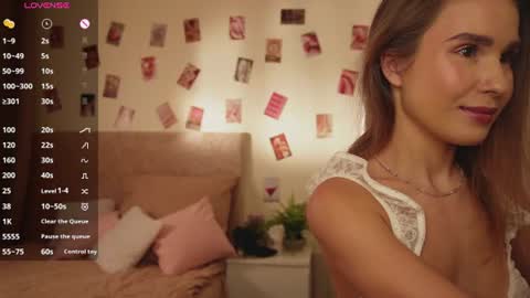 Snapshot of innnerlight chatting on 7, 7, 2026 Mila Reef online show from 7, 7, 2026