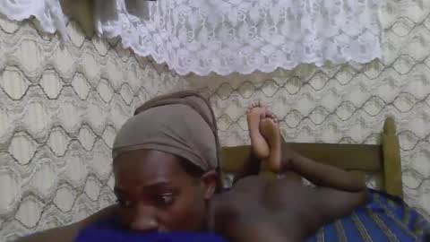 Snapshot of innocent_laurah chatting on 17, 1, 2025 innocent_laurah online show from 17, 1, 2025