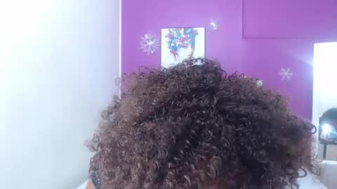 innocent_sexybaby online show from 3, 11, 2025