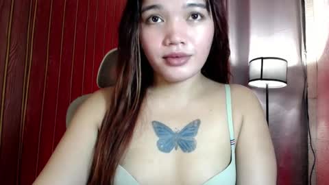 Snapshot of innocentcock69_britney chatting on 27, 7, 2026 Britney online show from 27, 7, 2026