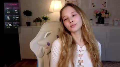 Snapshot of insaneinsomnia chatting on 31, 10, 2025 insaneinsomnia online show from 31, 10, 2025