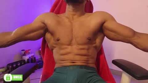 Snapshot of insanestud_miles chatting on 13, 11, 2025 Miles online show from 13, 11, 2025