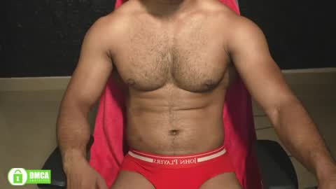 Snapshot of insanestud_miles chatting on 25, 5, 2026 Miles online show from 25, 5, 2026