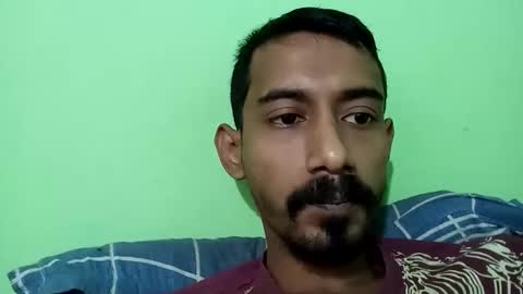 interne8famous online show from 18, 12, 2024