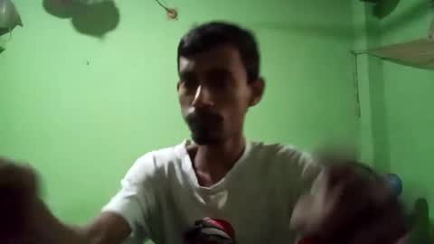 interne8famous online show from 27, 9, 2025