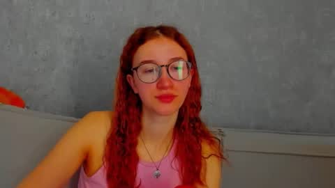 Snapshot of internetsexplorer chatting on 15, 3, 2026 Bernadette Join online show from 15, 3, 2026